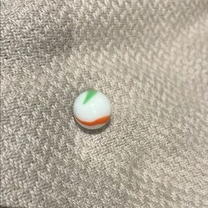 Vintage Marble King Rainbow Mable 5/8 Inch Near-Mint Condition